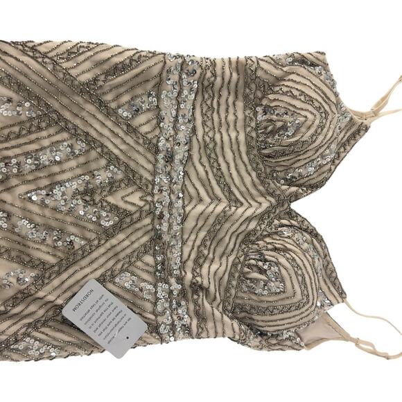 NWT Mariana V-neck Beaded/Sequin Full Length Gown (12) - Picture 13 of 16